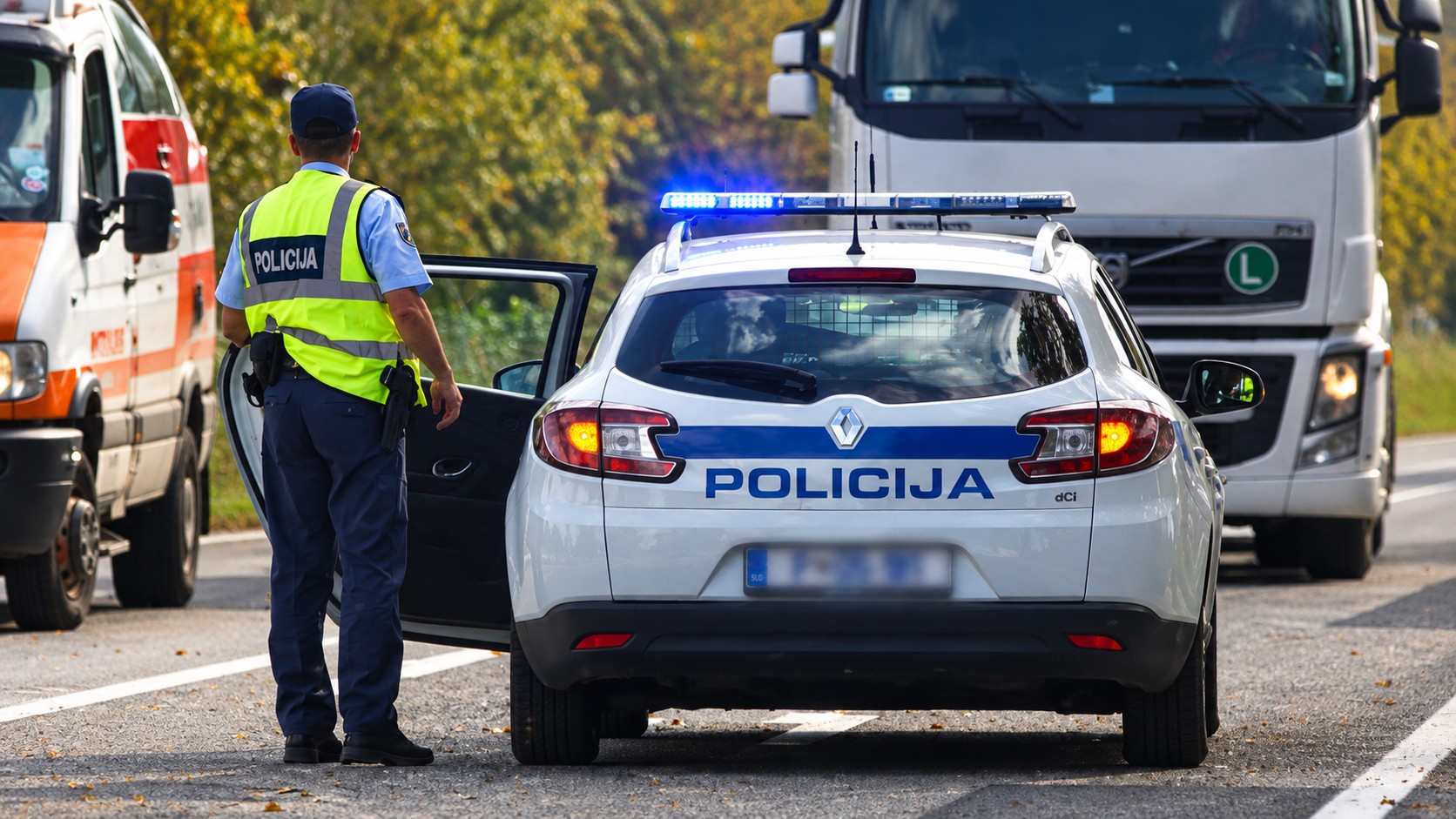 Policijska kontrola prometa.