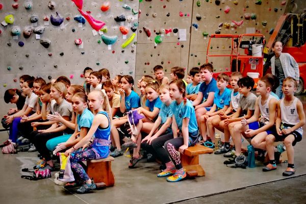 plezalni-klub-sevnica-2026-06E47D3C60-54DF-4259-3734-86CC92FB158B.jpg
