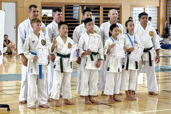 karate-kluv-brezice-na-japonskem-2026-092FC69273-FF22-39DE-E4EB-3A4F770D144B.webp