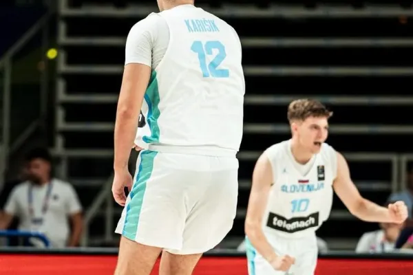 ep-u18-2026-slovenija-02250531DA-FA21-DC7F-95BA-47D0C3D540F5.webp