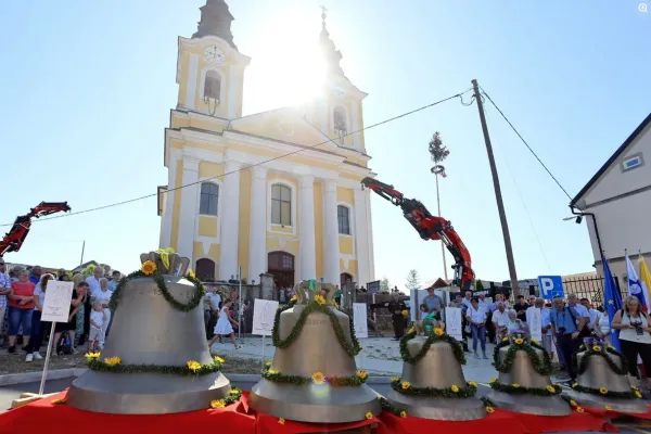 novi-zvonovi-raka-055603F426-97E8-9D28-8825-7FD6CAAD86E8.webp