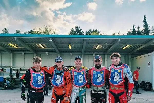 speedway-2026-kk-dvojna-35A3D3470-5B76-219B-FA09-38237869F3D2.webp
