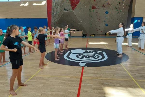 karate-solec-kamp-0233035331-6C7A-4CAE-5D58-B00FE8C9D501.webp