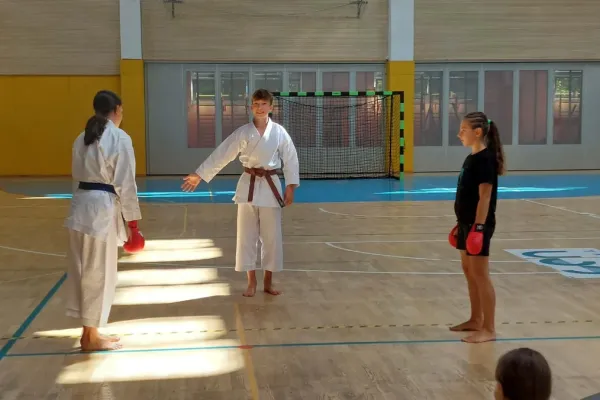 karate-solec-kamp-10F2A29CDA-955A-8FF4-F20A-E07992657341.webp