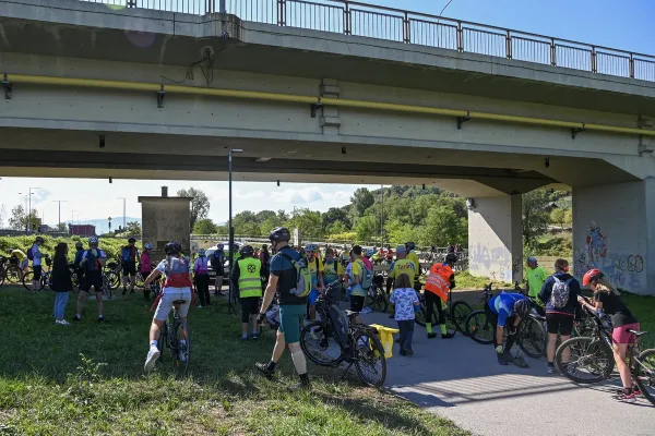 kolesarjenje-radece-brezice-04A7D27A76-B7AE-AE8D-9B8E-E6F09ECB09A8.webp