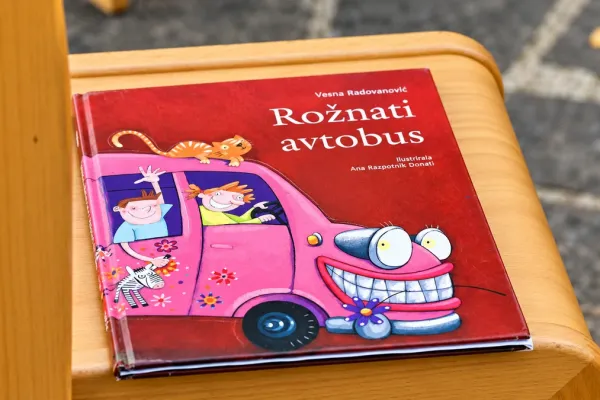teden-mobilnosti-pravljice-04B849C189-9943-6C7D-B074-EE5C5263C8FD.webp