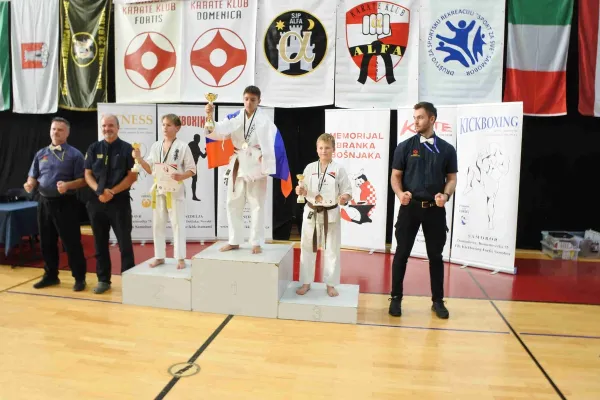 karateisti-sevnica-v-samoboru-12D474D15D-5B2C-5952-51FE-AAC9BD023536.webp