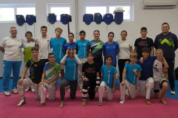 fight-club-shony-bjelovar-100243EF05-F513-521A-78E4-30601B8A7FBE.webp
