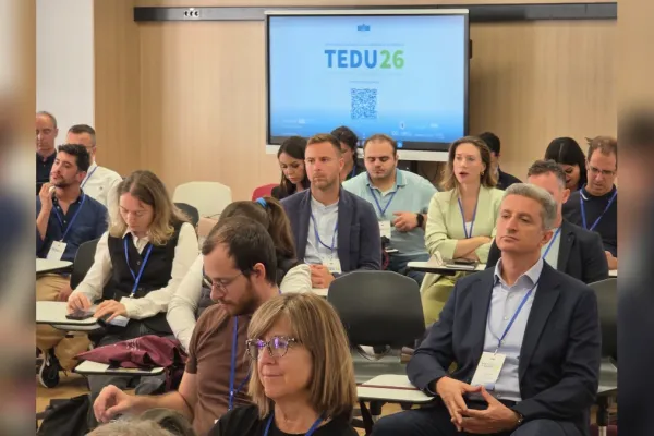 konferenca-turizem-mb-020D89E1F0-E1FF-F6C3-0E5A-0681B92ECA71.webp