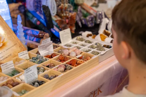 sevniska-kuhna-39E951D34D-ECF7-6260-2E8A-97D2760DD9F4.webp