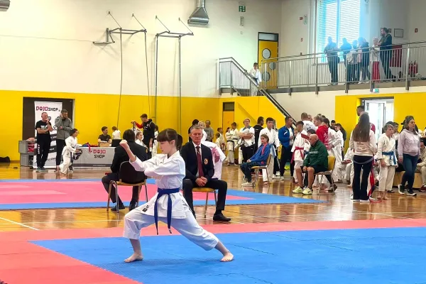 radeski-karateisti-na-kozjanske-zmaju-31727271B8-B5E8-BF49-5E6A-5563FDCFC3A3.webp