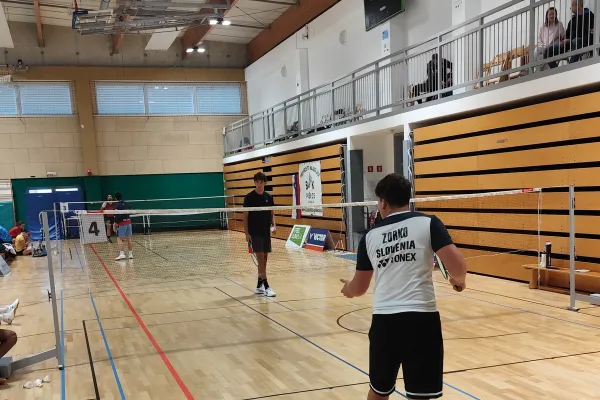 badminton-brezice-turnir-023332E7A5-AF05-B3BC-796B-7FE22CDD7146.webp