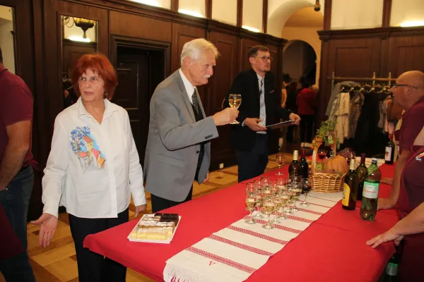 img-75797BA441E2-1DC2-AF7C-DE1C-1B026BF5A288.webp