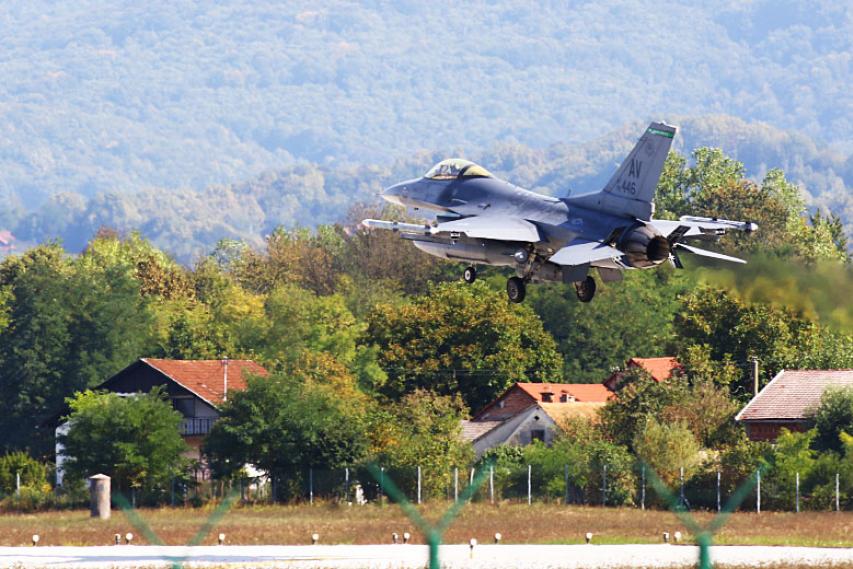 F-16 v Cerkljah ob Krki