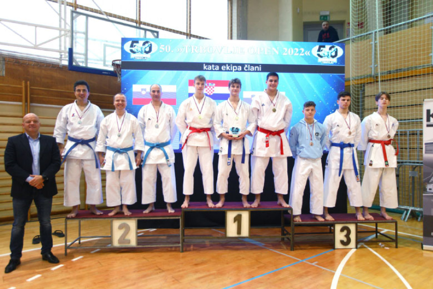 Radeški karatesti v Trbovljah zelo uspešni 