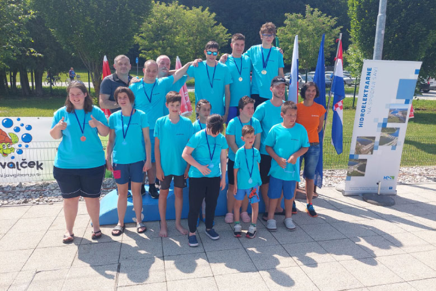 8. mednarodni Plavalčkov miting na bazenu Brestanica